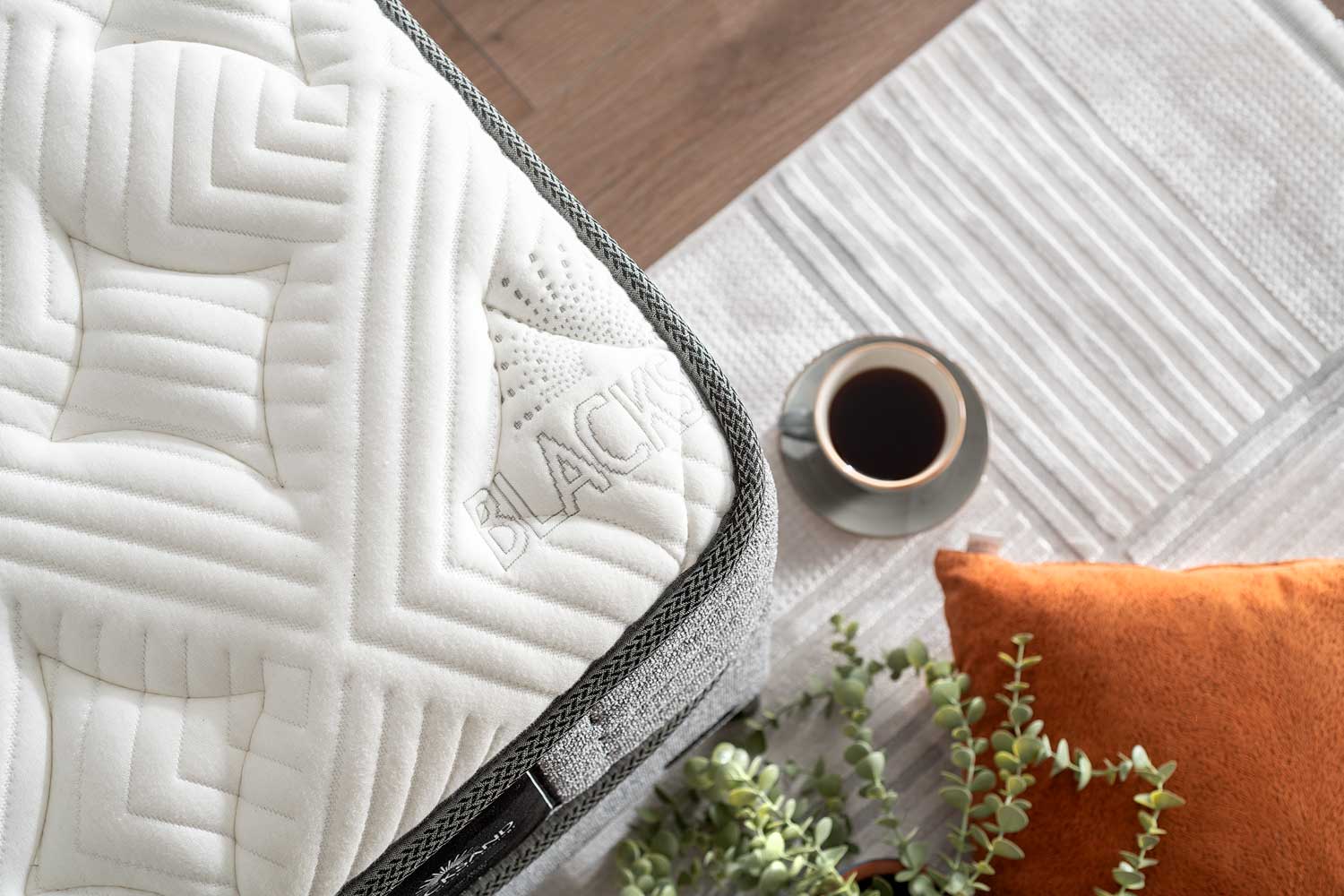 Bambi | Blacksand | Ensemble de lit à sommier H4