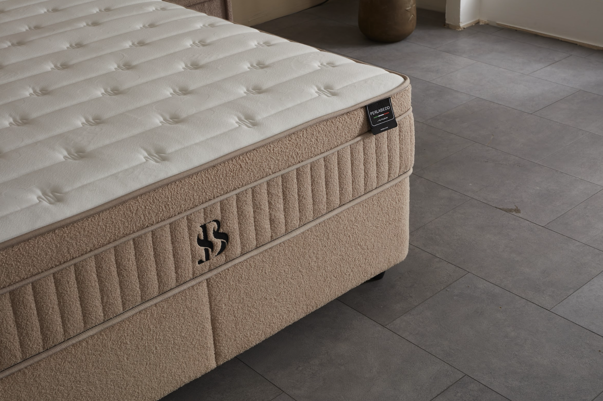 BSS LUCCEBEDD | Ensemble de lit à sommier